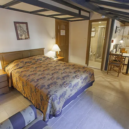 Prince Apart Hotel 아파트호텔 이츠멜레르