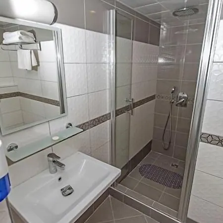 Prince Apart Hotel 아파트호텔